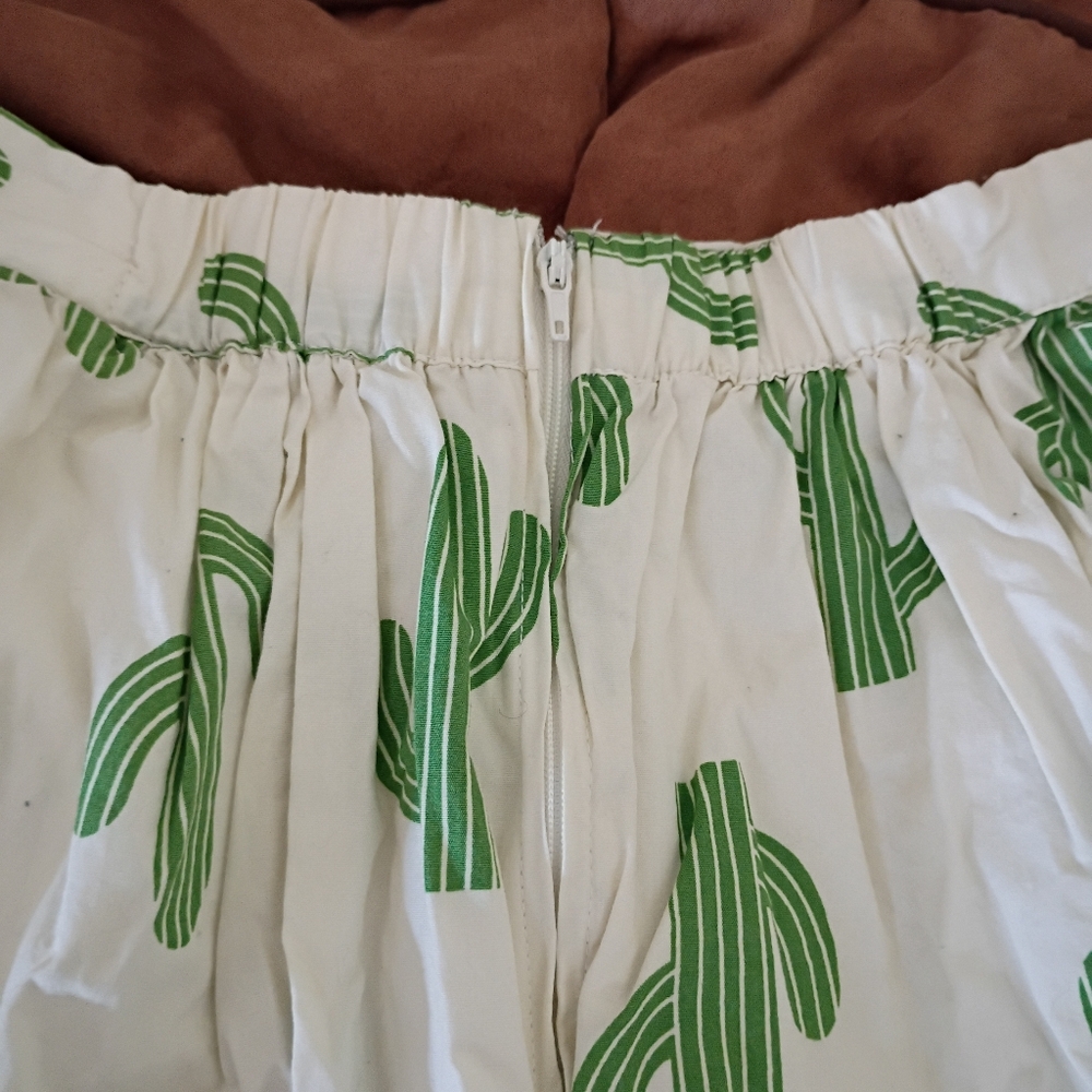 Modcloth White and Green Cactus Mini Skirt - Picture 3 of 7